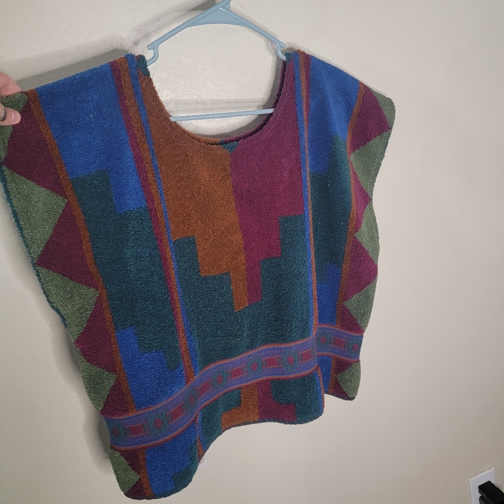 Handmade Towel Top - Picture 3 of 6